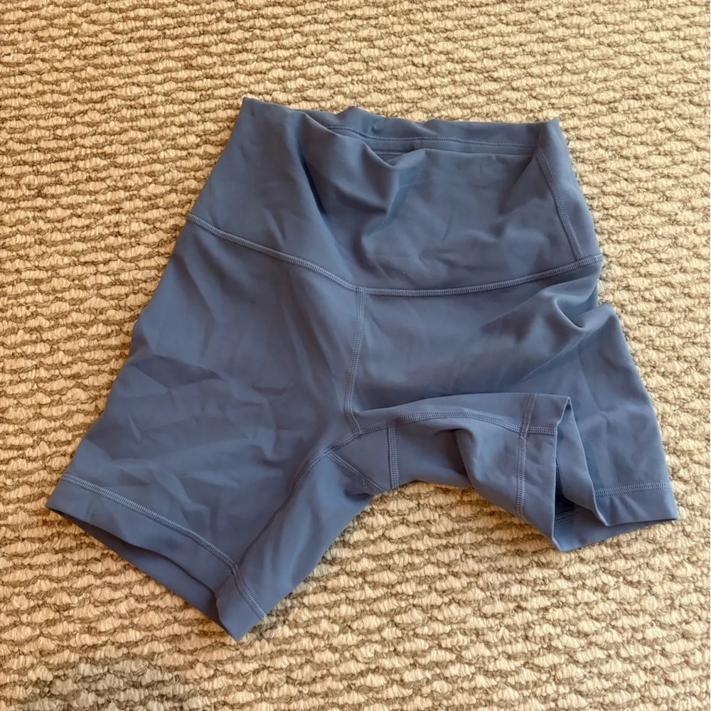 lululemon athletica High-Rise Bike Shorts in Slate Blue